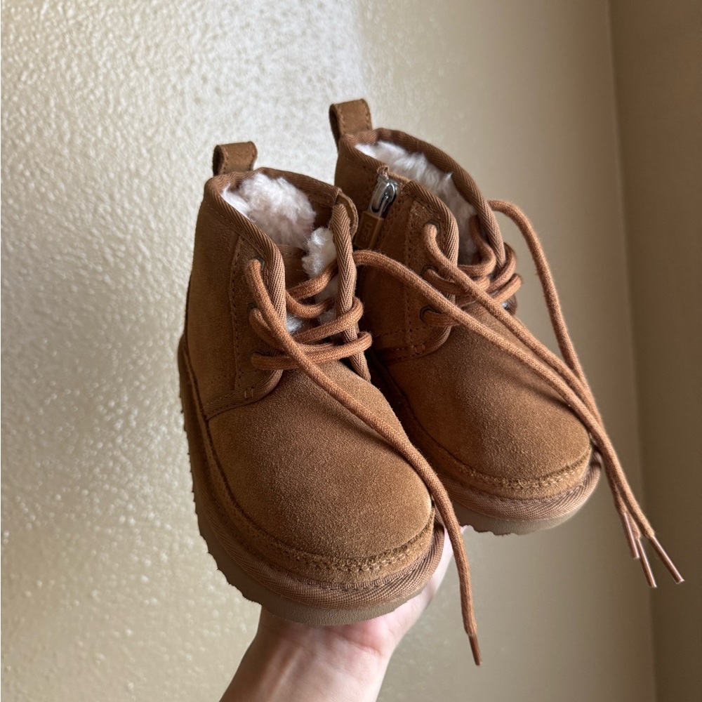 UGG Neumel Kids Boots